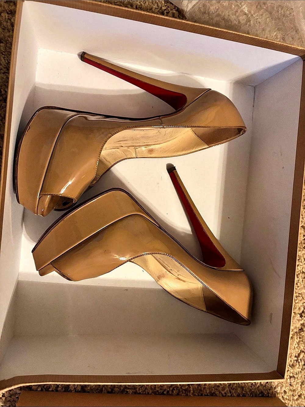 Christian Louboutin New Very Prive 120 Patent Calf Nude Heels